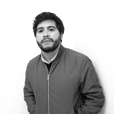 Desde Tu Sombra director